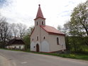 Kaple sv. Jana Křtitele se nachází na pravém břehu Chrudimky u silnice mezi obcemi Stan a Vítanov.